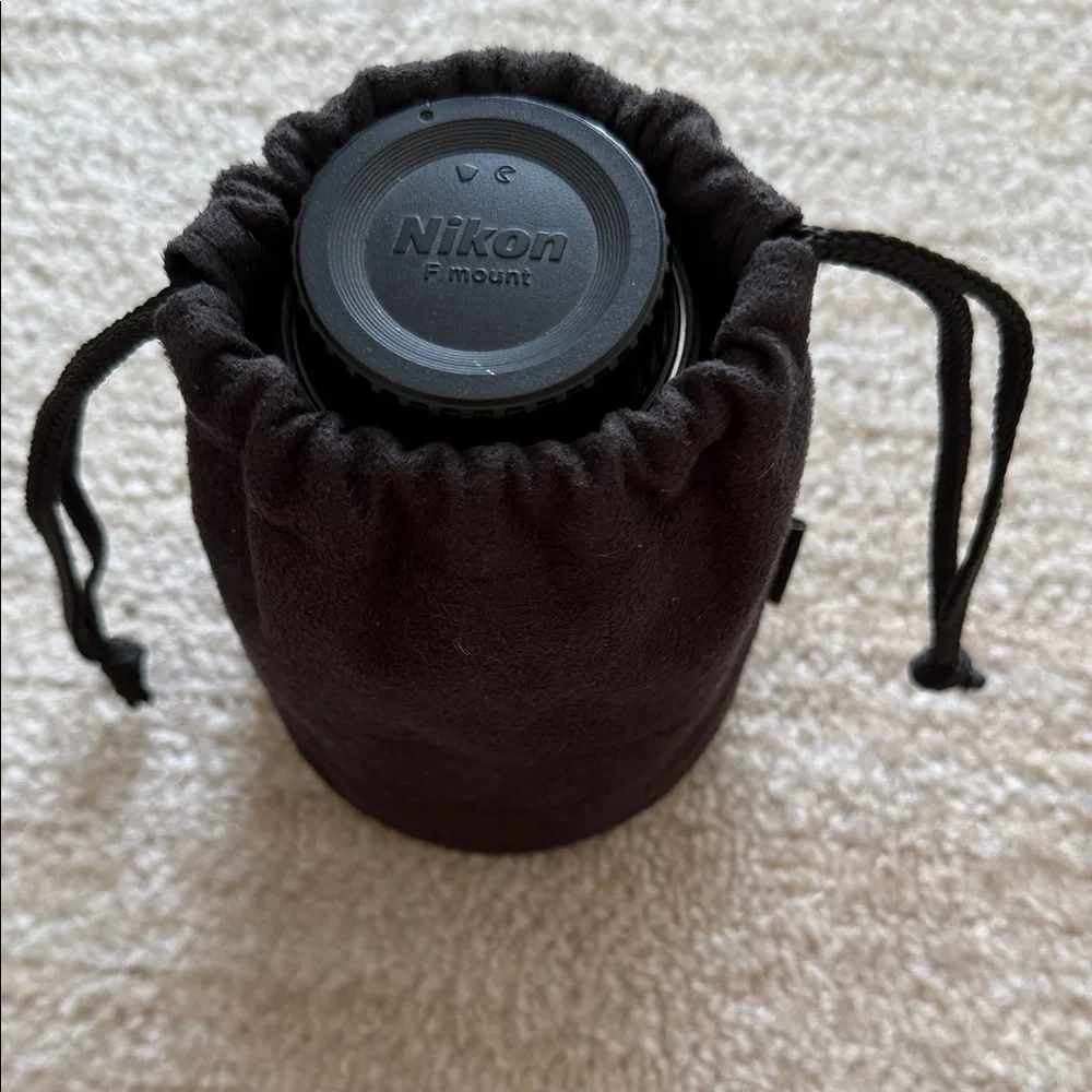 Nikon Nikkor AF-S DX 18-140mm wide angle zoom lens